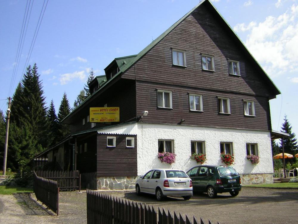 Horsky Hotel Sport Йозефув Дул Екстериор снимка